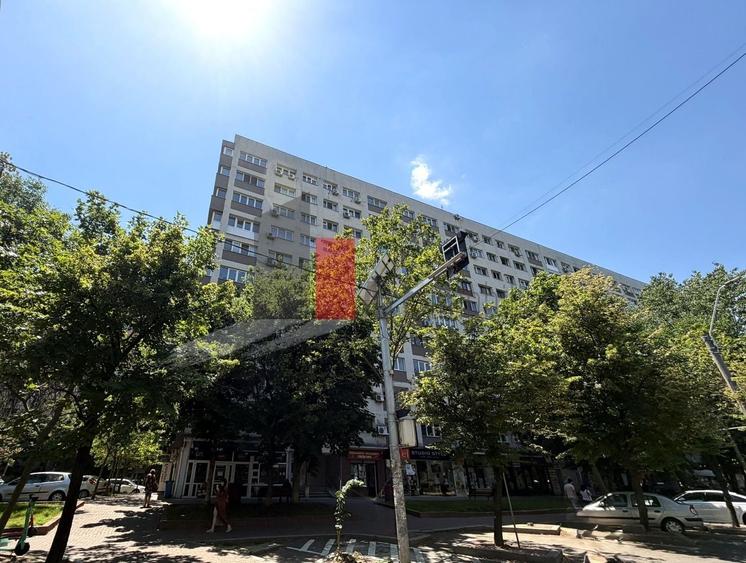Apartament cu 3 camere decomandat, mobilat în Dristor
