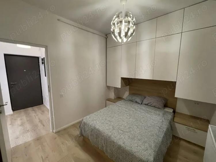 Apartament cu 2 camere decomandat, mobilat în Regie