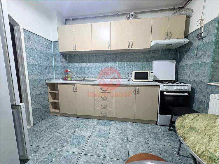 Apartament cu 3 camere decomandat în Tomis Nord