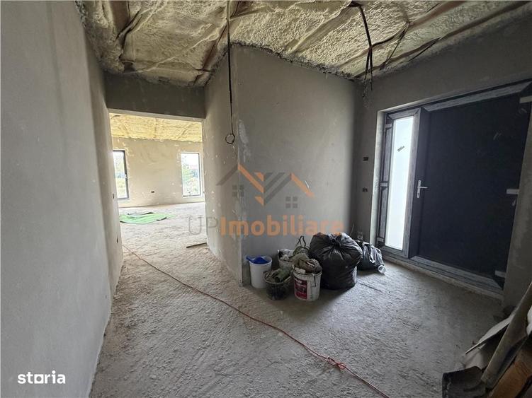 Casă cu 4 camere în Fughiu
