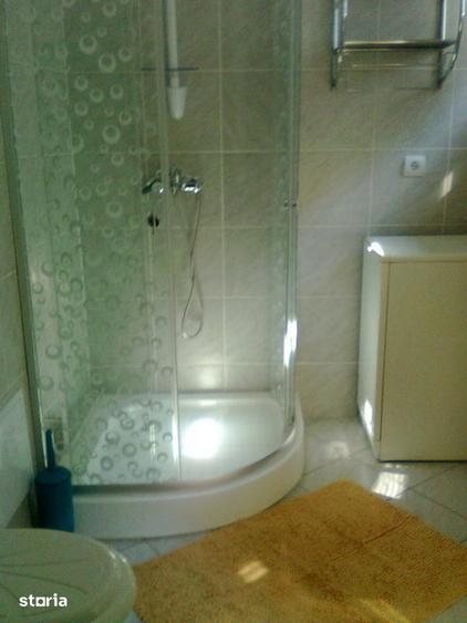 Apartament cu 3 camere semidecomandat, mobilat în Știrbei Vodă