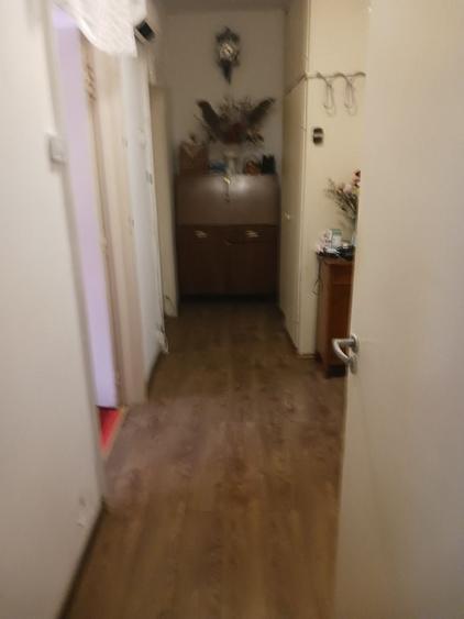 Apartament cu 2 camere semidecomandat în Baba Novac