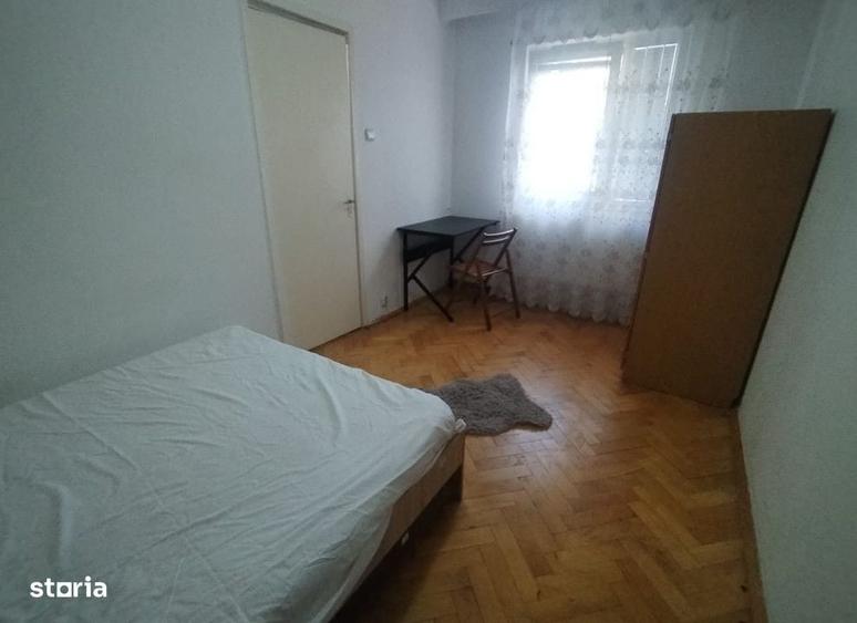 Apartament cu 2 camere nedecomandat în Tătărași