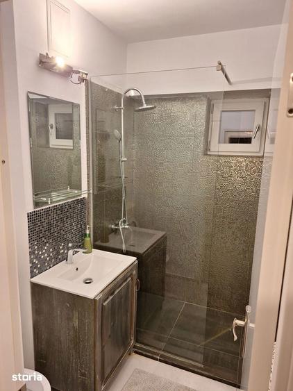 Apartament cu 2 camere, mobilat în Calea București