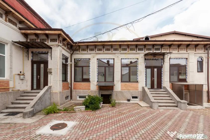 Casă cu 4 camere cu Teren 224 Mp în Central