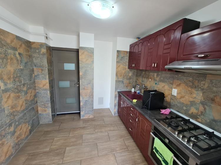 Apartament cu 2 camere decomandat în Siderurgiștilor