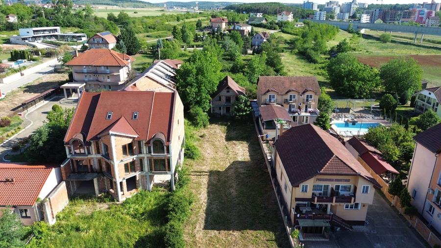 Casă individuală cu 5 camere cu Canalizare în Băile 1 Mai