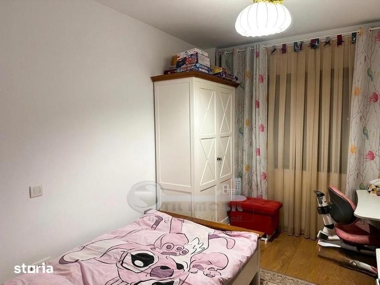 Apartament cu 3 camere în Bucium