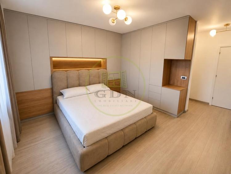 Apartament cu 3 camere decomandat, mobilat în Jiului