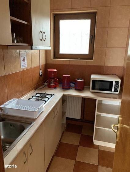 Spațiu comercial, de 200 mp, în Nord