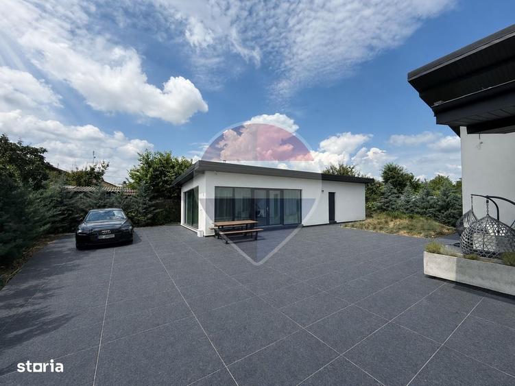 Casă cu 4 camere în Nazărioaia