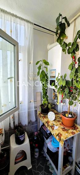 Apartament cu 2 camere decomandat în Anda