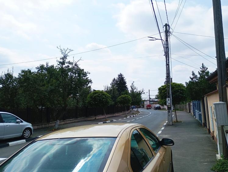 Casă individuală cu 4 camere cu Teren 1000 Mp în Chiajna