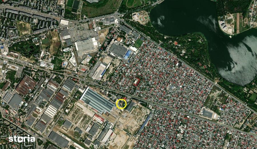 Teren de 2000 mp, în Industriilor