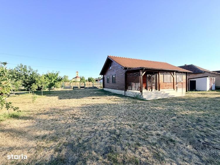 Casă cu 3 camere în Turnu