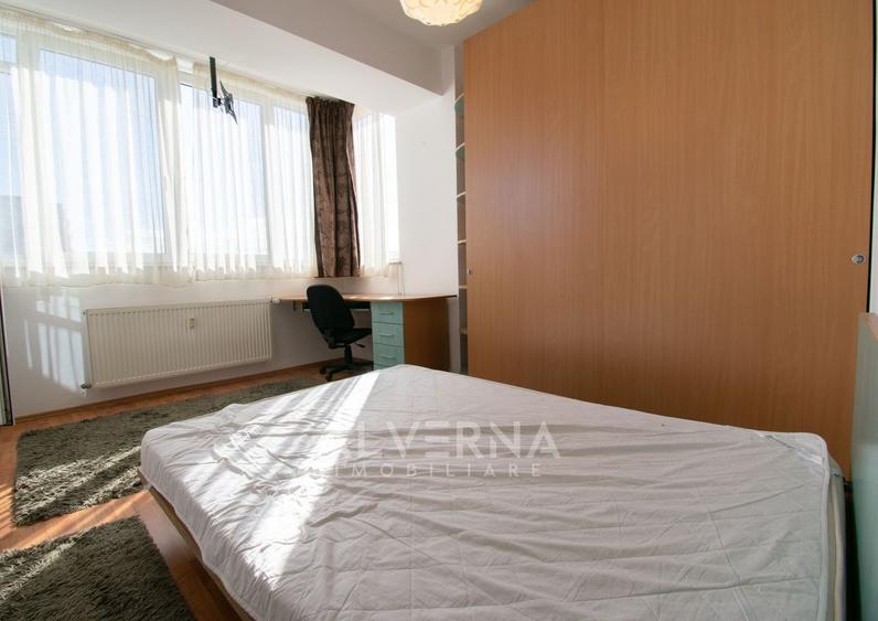 Apartament cu 2 camere semidecomandat, mobilat în Semicentral