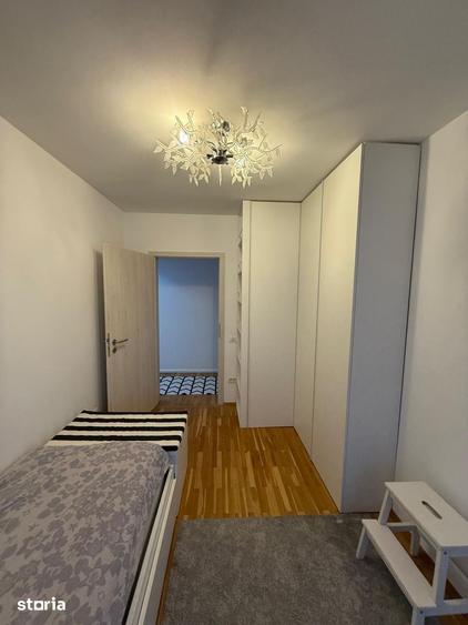 Apartament cu 4 camere în Decebal