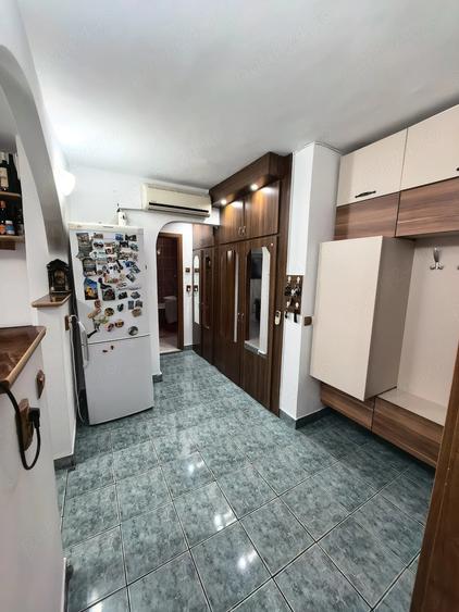 Apartament cu 2 camere decomandat în Alfa