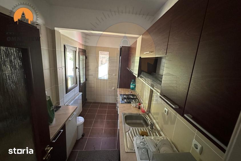 Casă cu 5 camere cu Teren 300 Mp în Central