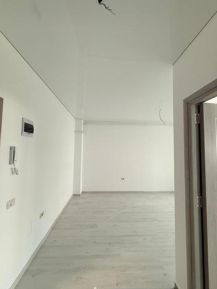 Apartament cu 2 camere decomandat în Militari