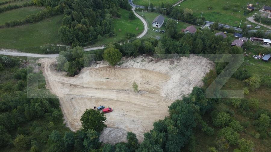 Teren Construcții extravilan de 12050 mp, în Exterior Nord