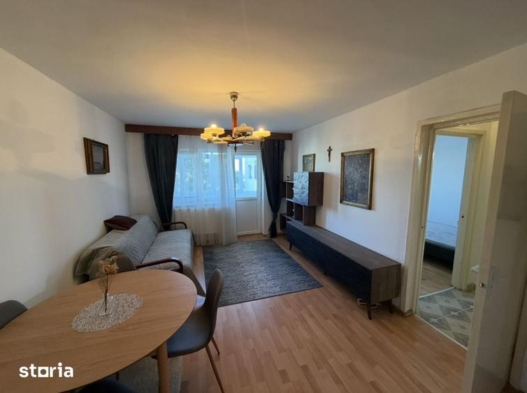 Apartament cu 2 camere în Micro 14