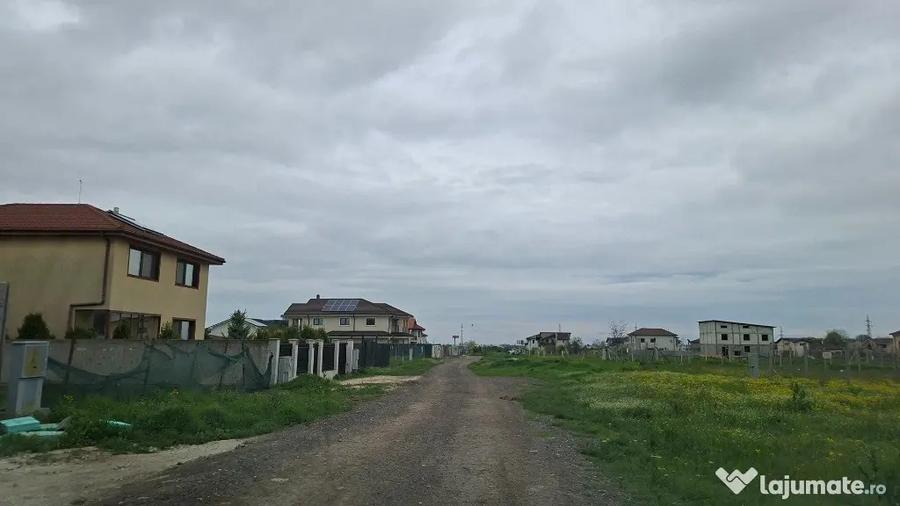 Teren de 500 mp, în Km 5