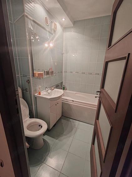 Apartament cu 2 camere decomandat în Ceair