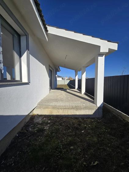 Casă cu 4 camere cu Teren 465 Mp în Odoreu