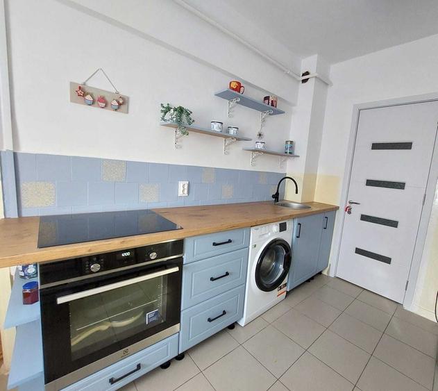 Apartament cu 2 camere semidecomandat în Ultracentral