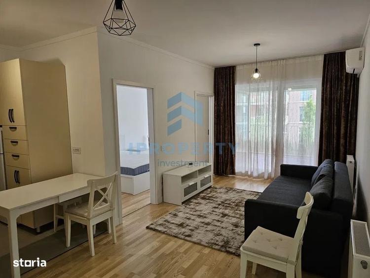 Apartament cu 2 camere semidecomandat în Jiului