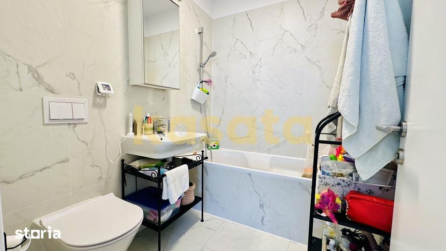 Casă cu 5 camere cu Teren 200 Mp în Central