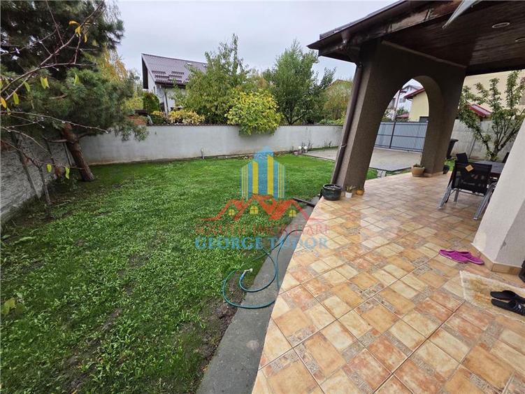 Casă individuală cu 6 camere cu Teren 300 Mp în Chiajna