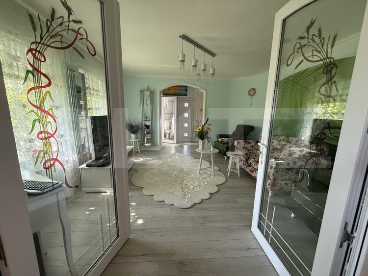 Casă individuală cu 5 camere cu Teren 3837 Mp în Dărmănești