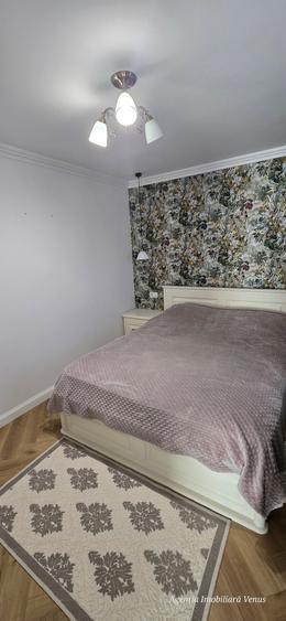 Casă individuală cu 2 camere cu Teren 680 Mp în Central