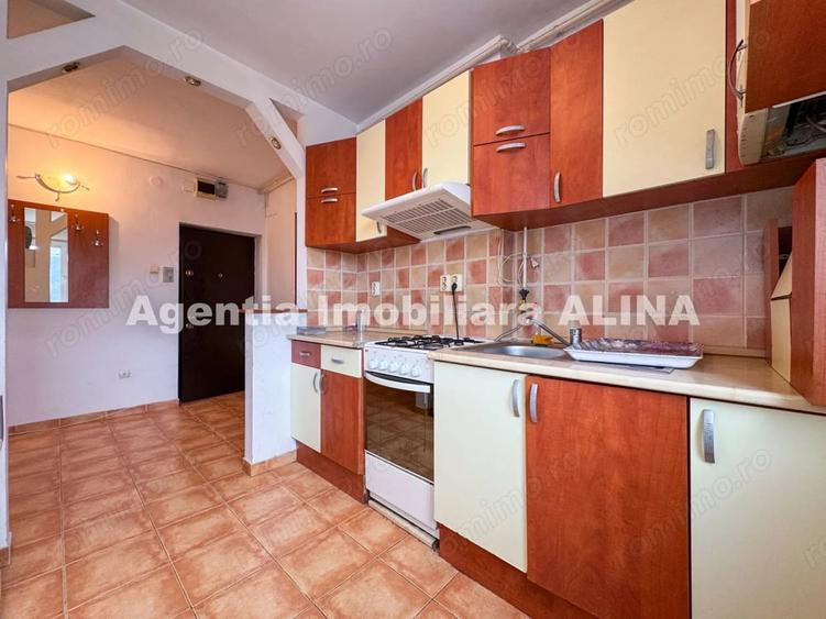Apartament cu 3 camere decomandat în Ultracentral