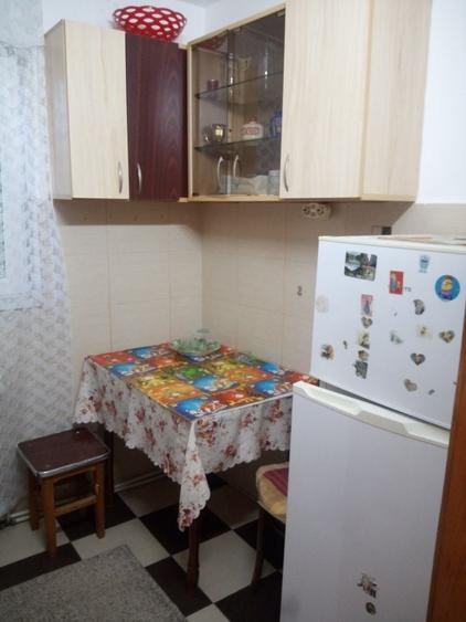 Apartament cu 2 camere decomandat în Exterior Vest