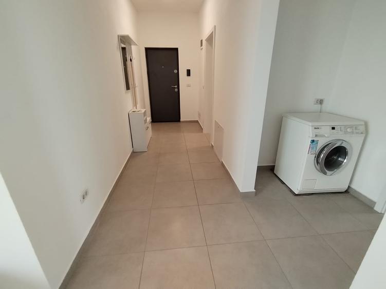 Apartament cu 2 camere decomandat în Giroc