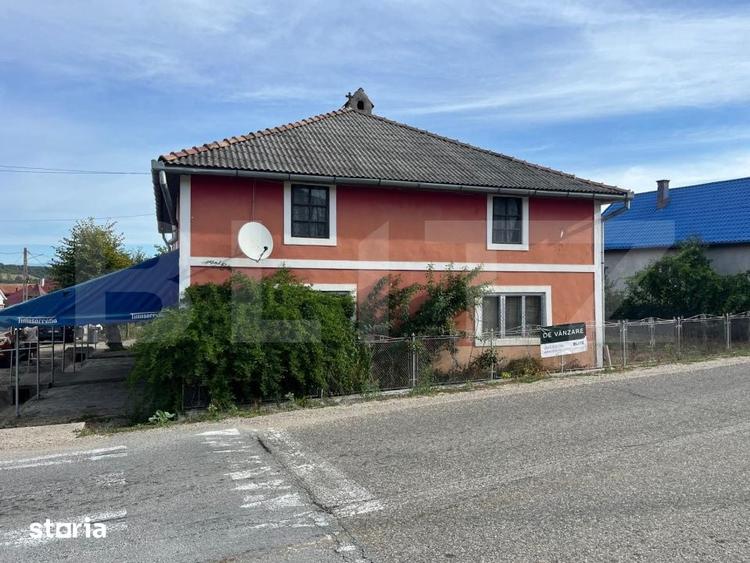 Casă cu 5 camere cu Teren 860 Mp în Șintereag