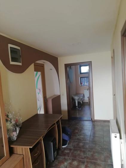 Casă cu 4 camere în Sărata