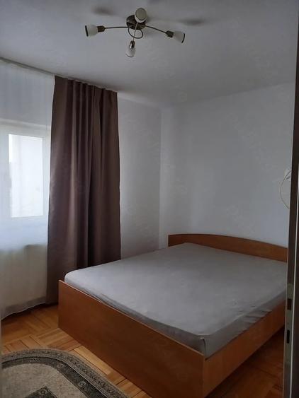 Apartament cu 2 camere semidecomandat în Șagului