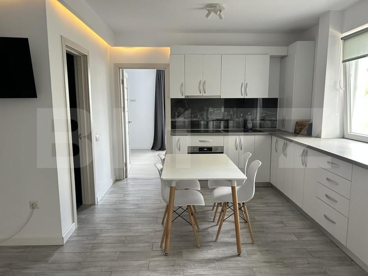 Apartament cu 2 camere semidecomandat, mobilat în Mănăștur