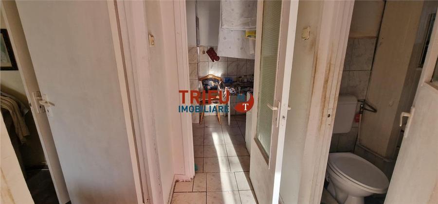 Apartament cu 2 camere decomandat, mobilat în Cetate