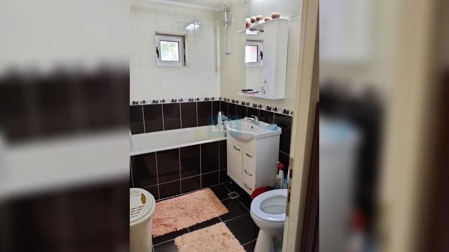 Apartament cu 3 camere decomandat, mobilat în Mărăști