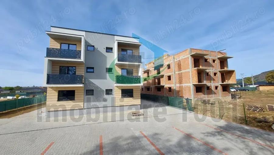 Apartament cu 3 camere decomandat în Tăuții-Măgherăuș