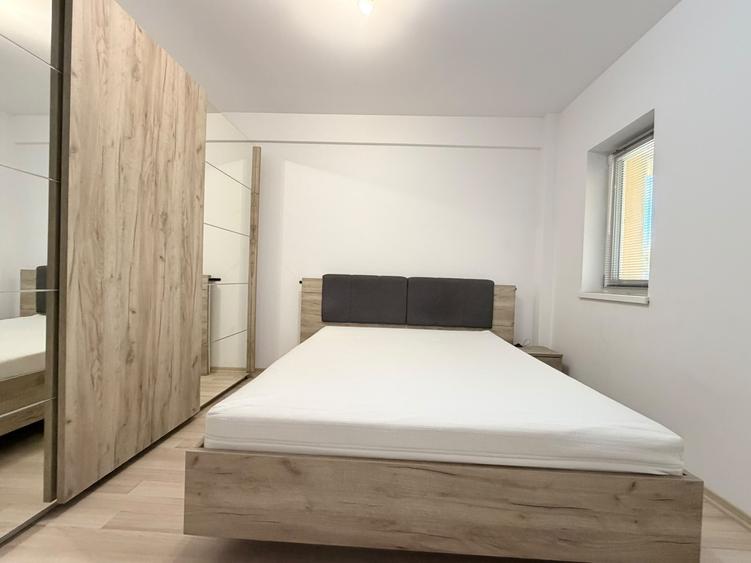 Apartament cu 3 camere decomandat în Bucovina