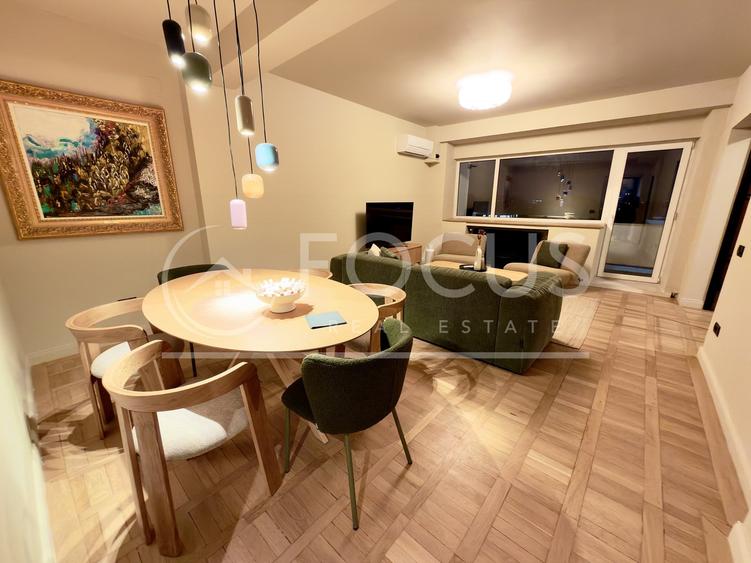 Apartament cu 3 camere semidecomandat, mobilat în Calea Victoriei