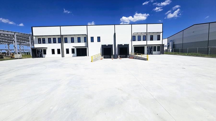 Spațiu industrial, de 950 mp, în Balotești