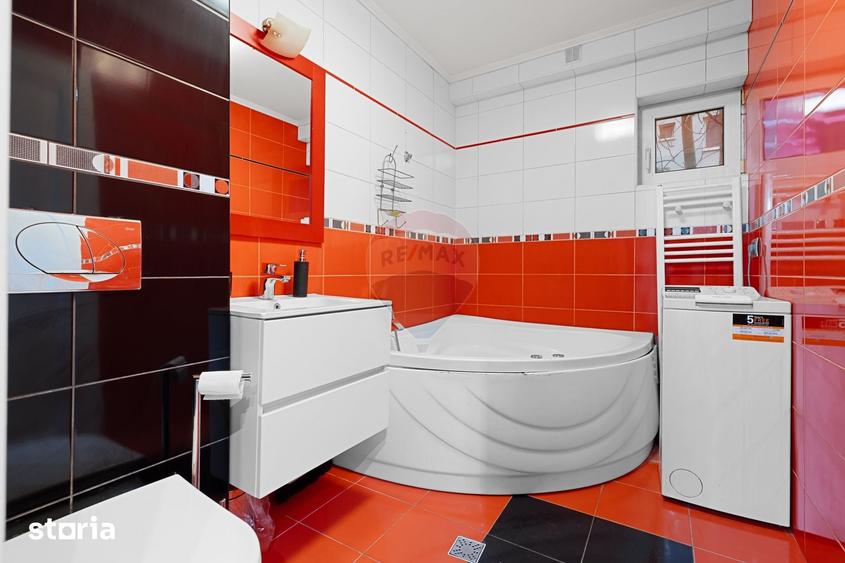 Apartament cu 3 camere în Aurel Vlaicu