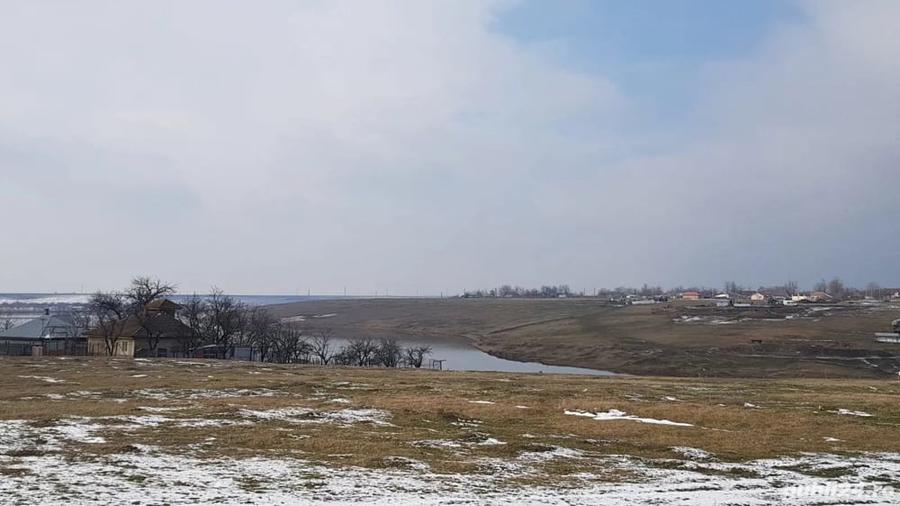 Teren de 1000 mp, în Valea Argovei